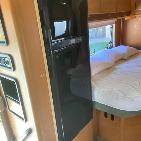 Autocaravana Dethleffs Globetrotter Campo de lujo *