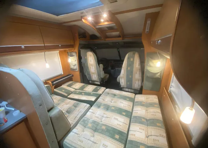 Autocaravana Dethleffs Globetrotter Οργανωμένο κάμπινγκ