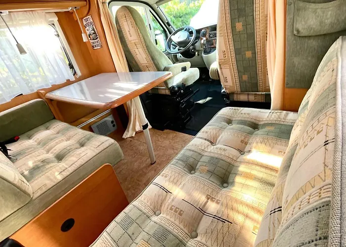 Autocaravana Dethleffs Globetrotter Οργανωμένο κάμπινγκ *